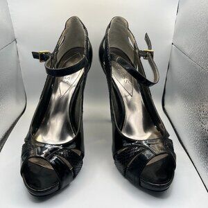 Guess Black Strappy Peep-Toe Platform Heels – Women’s 9.5